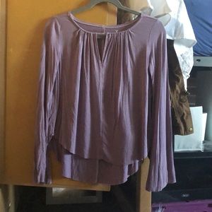 american eagle long sleeve!!